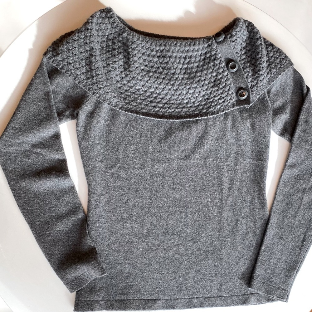 SOLD** Ann Taylor 100% Cashmere Sweater, Dark Grey, Women’s Small